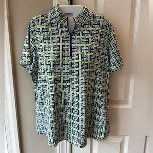 IBKUL Woman’s Geometric Patterned Top in Green and Blue Tennis Prep/Golf Prep